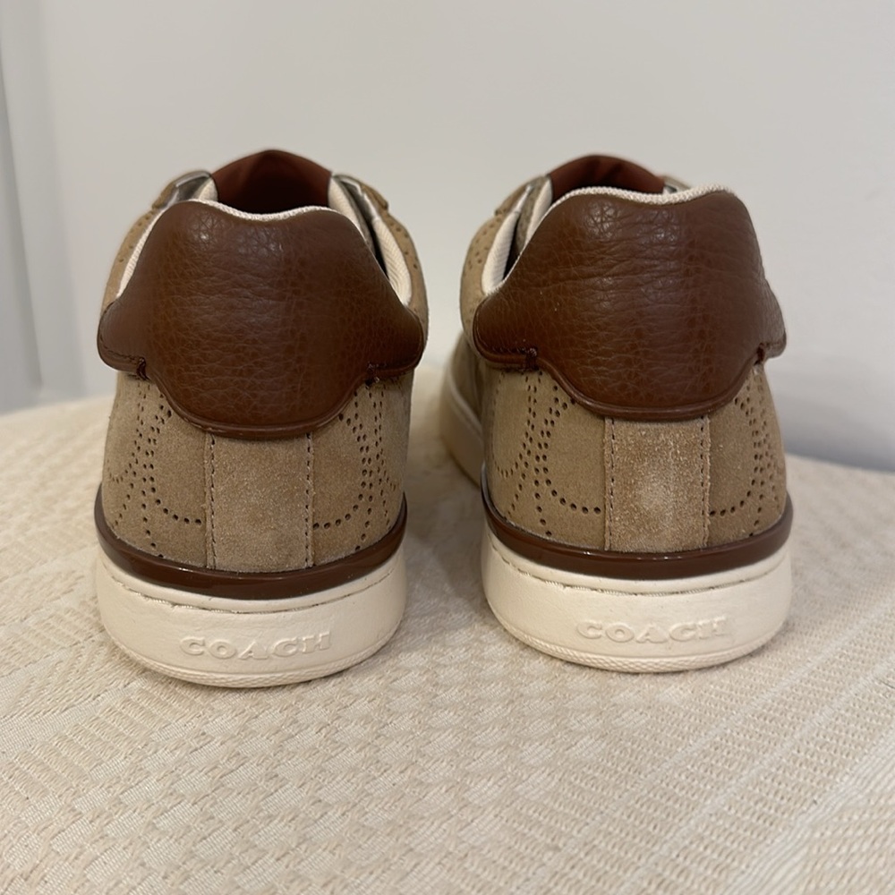 Coach Clip Perforated Low Top Signature Men’s Sneaker - Oat - Picture 3 of 7